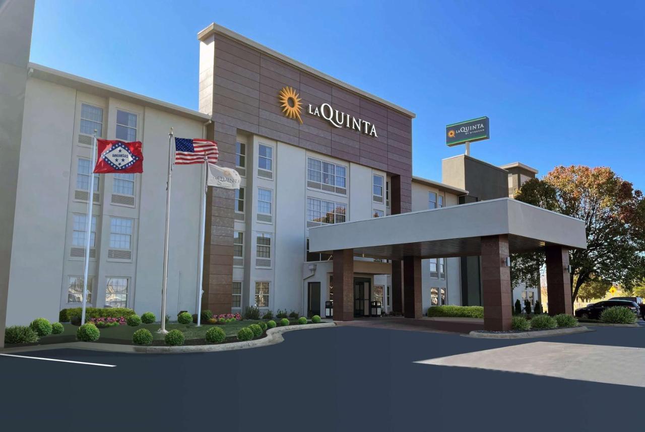 La Quinta By Wyndham Jonesboro Hotel Bagian luar foto