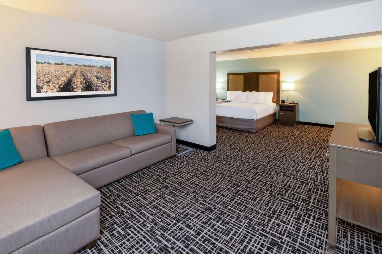 La Quinta By Wyndham Jonesboro Hotel Bagian luar foto