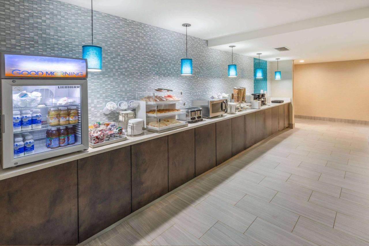 La Quinta By Wyndham Jonesboro Hotel Bagian luar foto