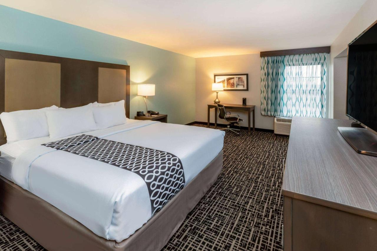 La Quinta By Wyndham Jonesboro Hotel Bagian luar foto