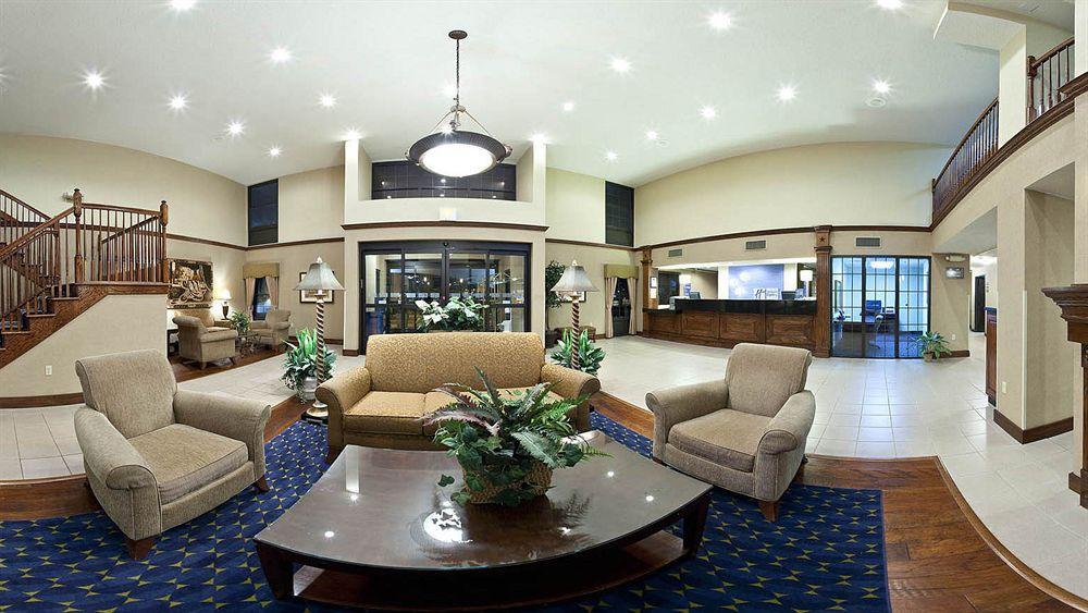 La Quinta By Wyndham Jonesboro Hotel Bagian luar foto
